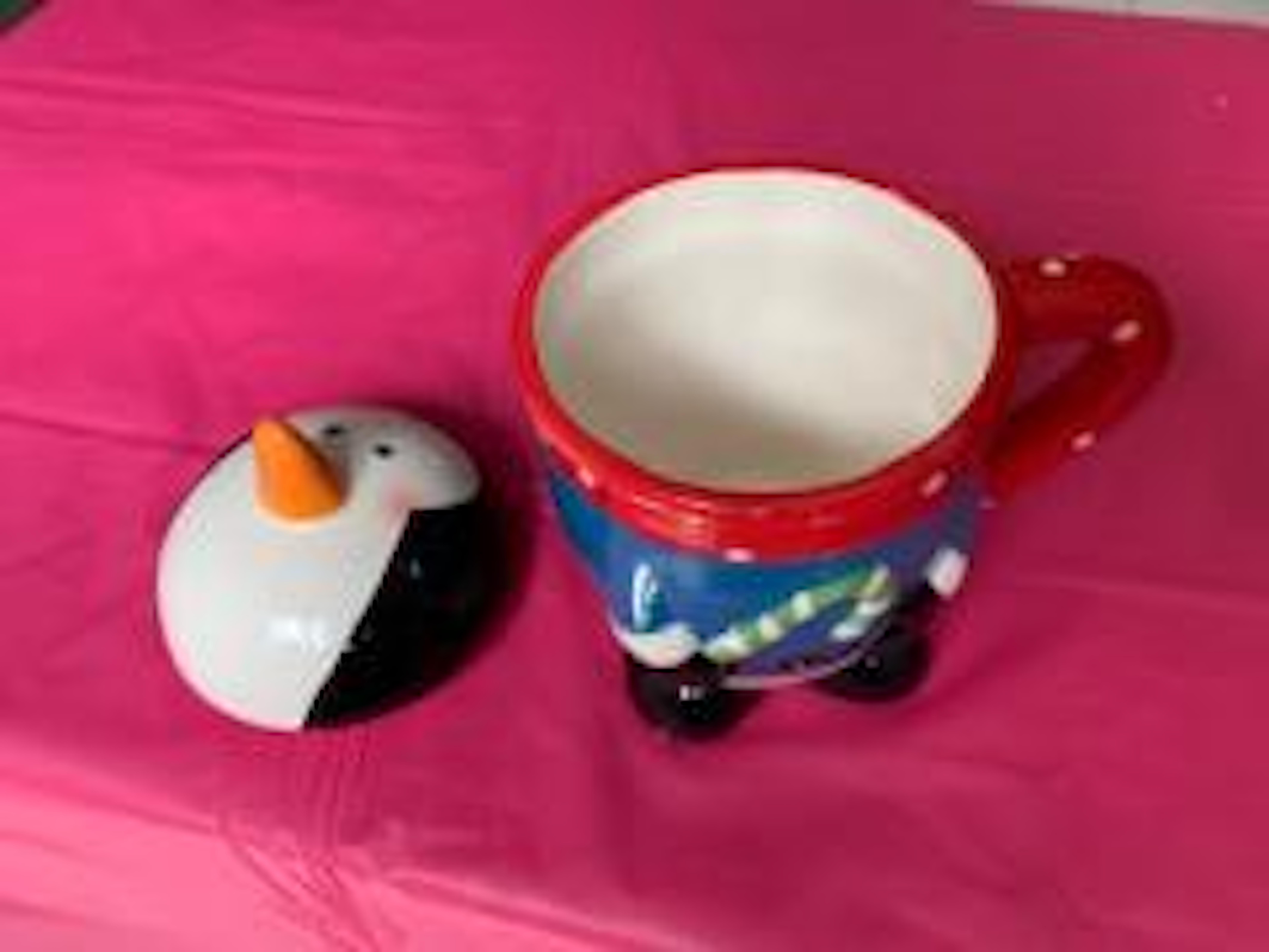 Penguin Mug with Lid