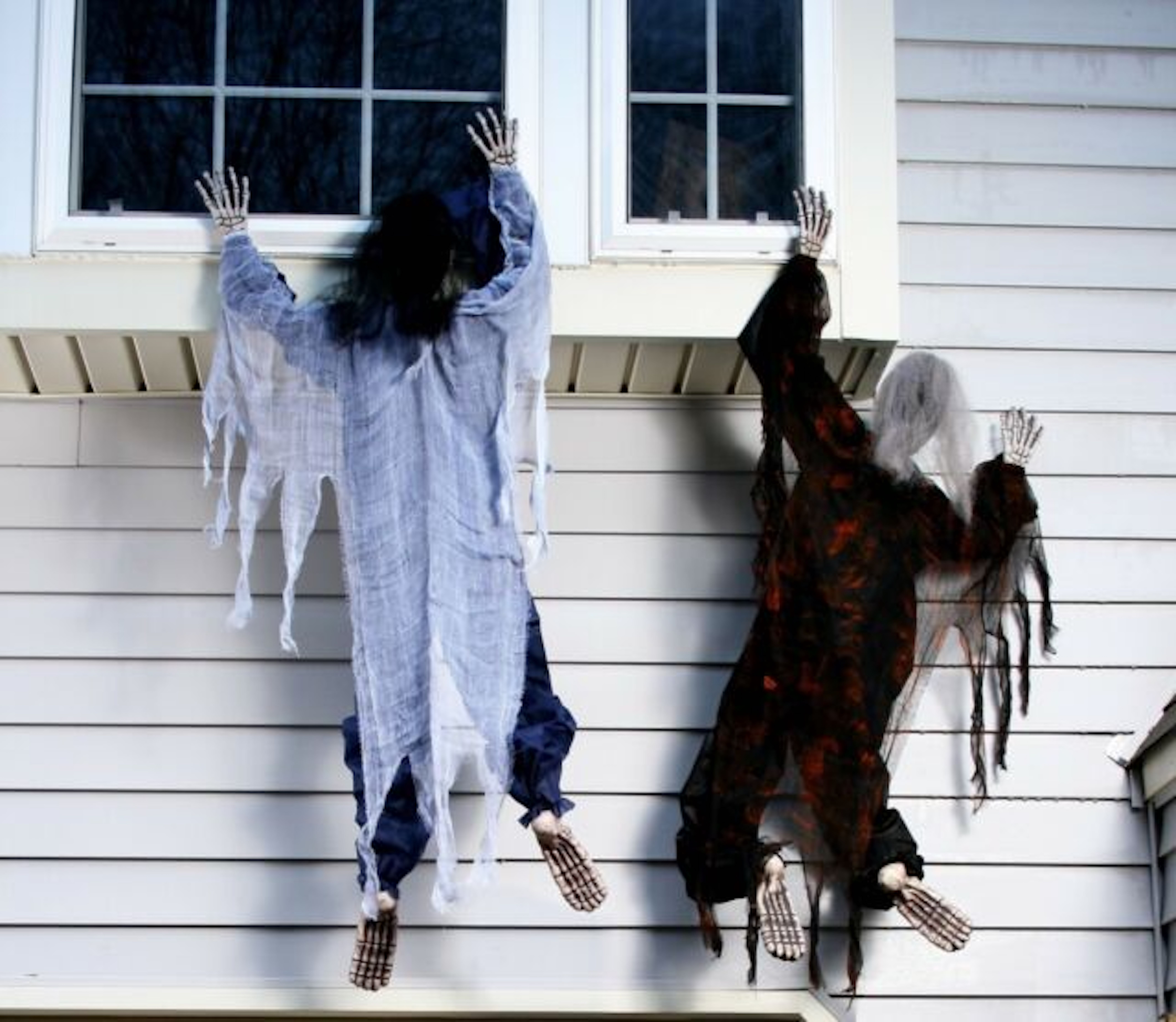 Climbing Dead Zombie Black